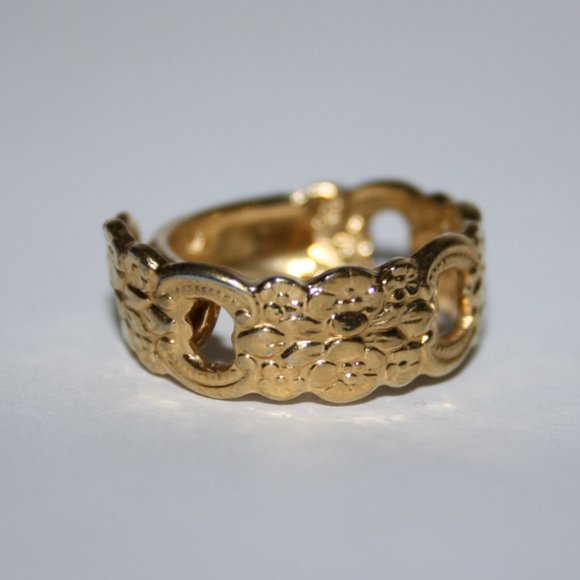 Oneida Jewelry - Vintage gold Oneida Spoon Ring size 9